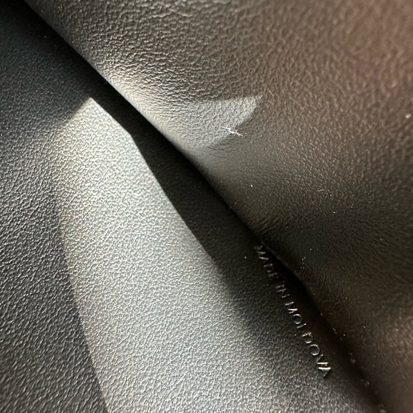 BURBERRY Grained Calfskin TB Compact Tri-Fold Wallet Black - Picture 7 of 9